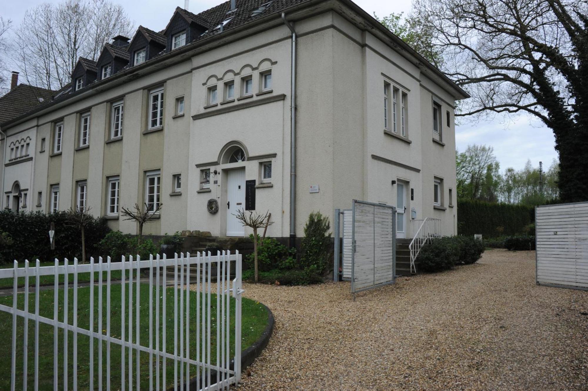 Luxurioese Wohnung In Schwerte Exterior photo
